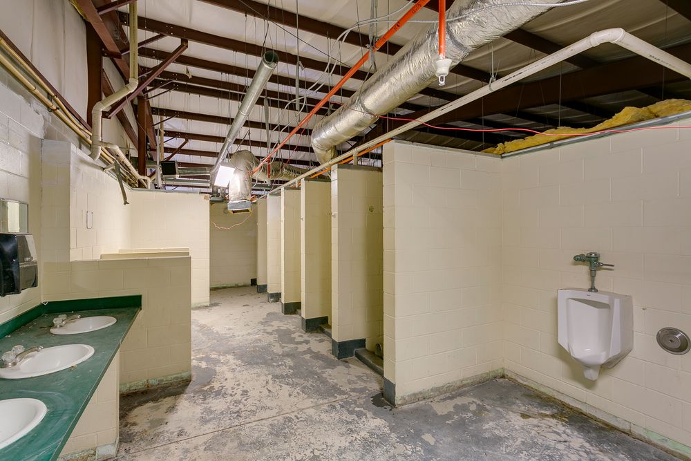 Industrial For Sale: 5110 W 12th St, Jacksonville, FL 32254